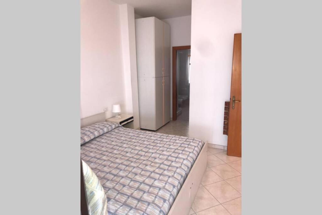 Al Mare Apartment Кіоджа Екстер'єр фото