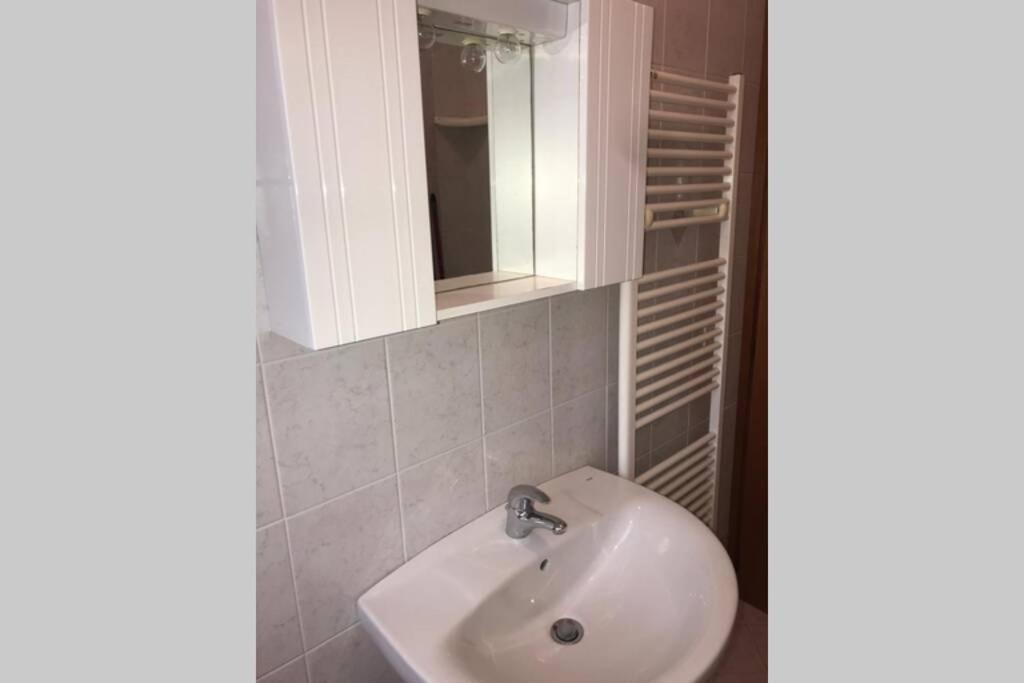 Al Mare Apartment Кіоджа Екстер'єр фото